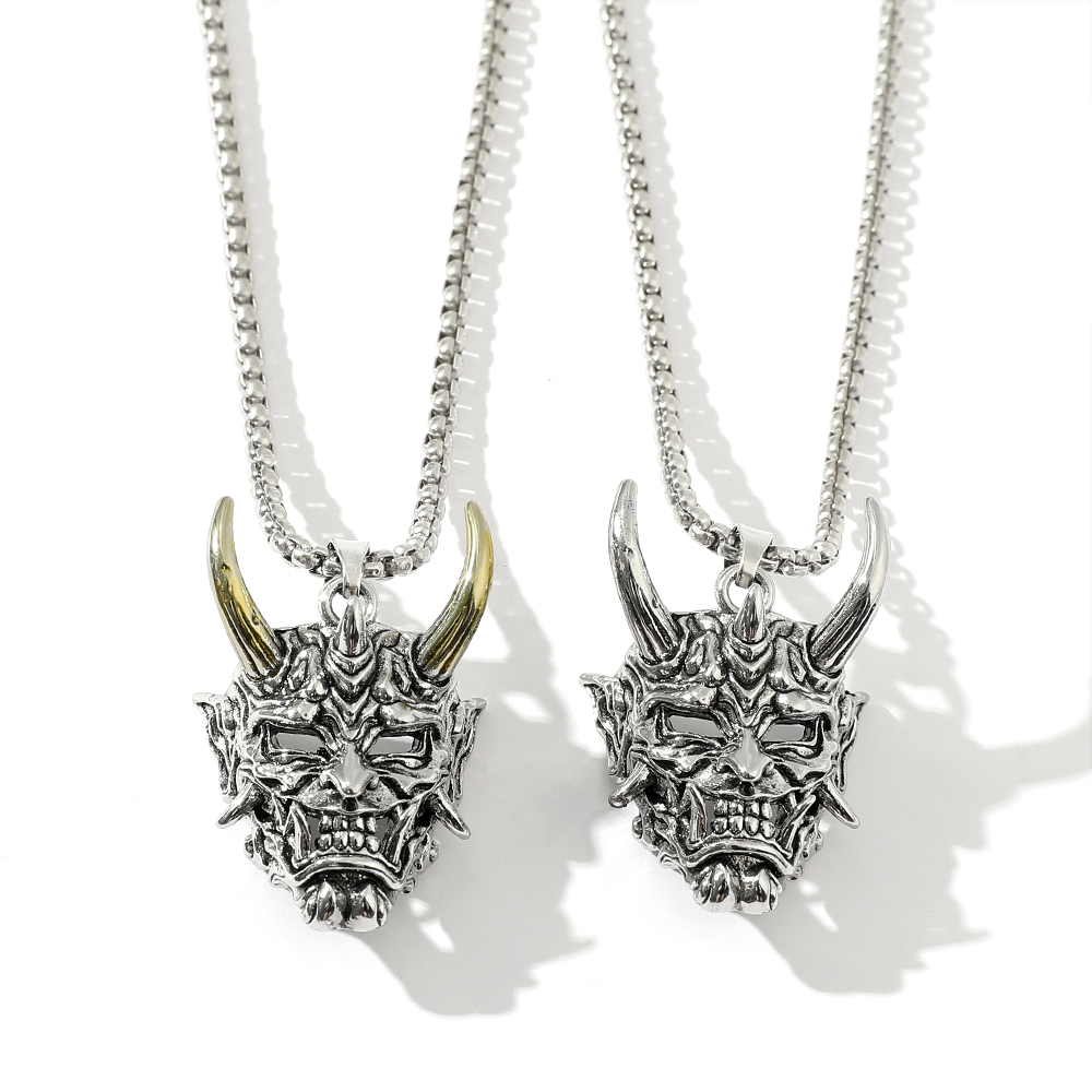Handsome Rascal Ghost Mask Pen - Men'S Fashion Necklaces avis et prix